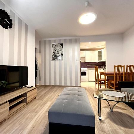 Charmig Apartment Cracóvia Exterior foto